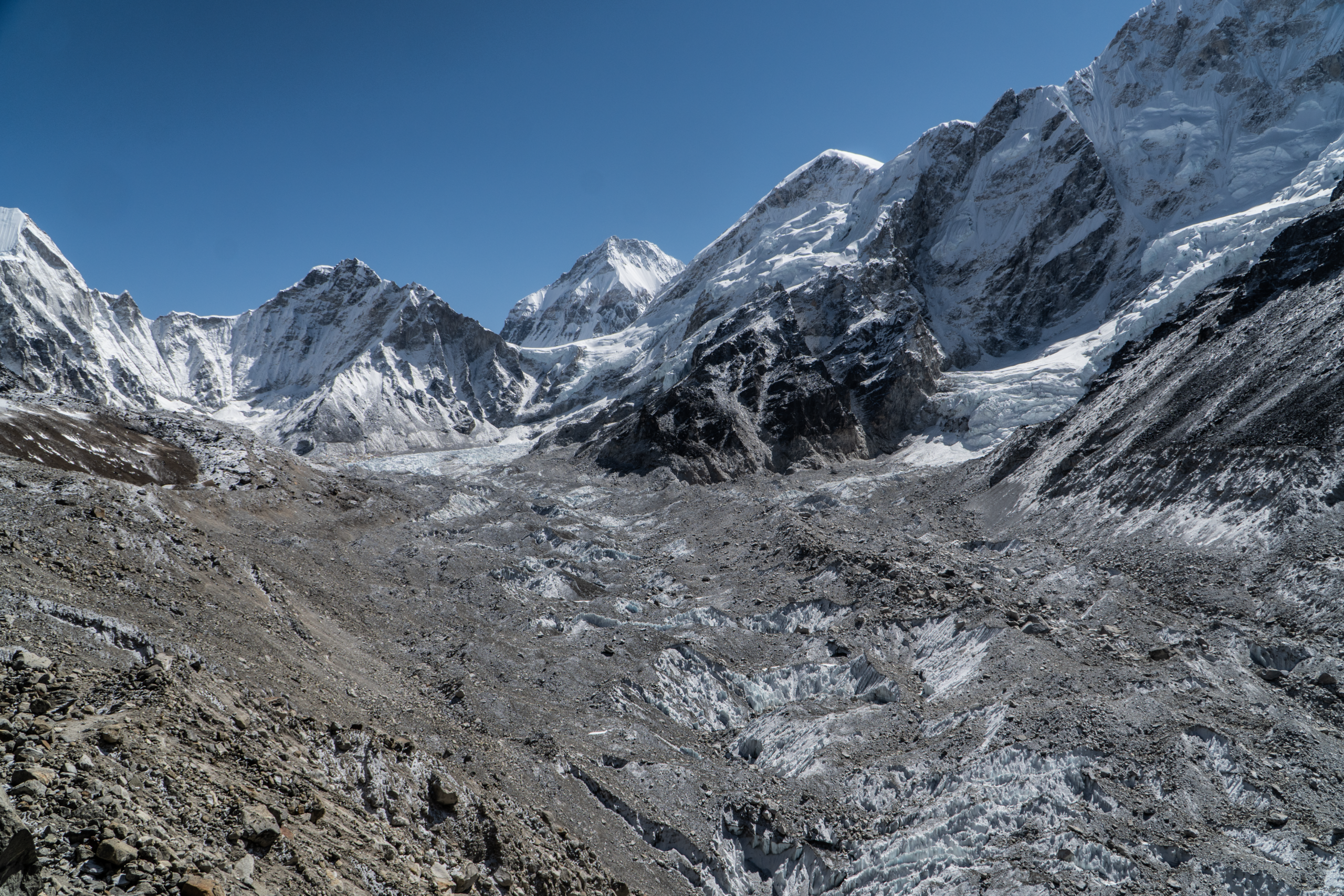 Everest Base Camp trek photo placeholder — replace with a trek photo, 800×600