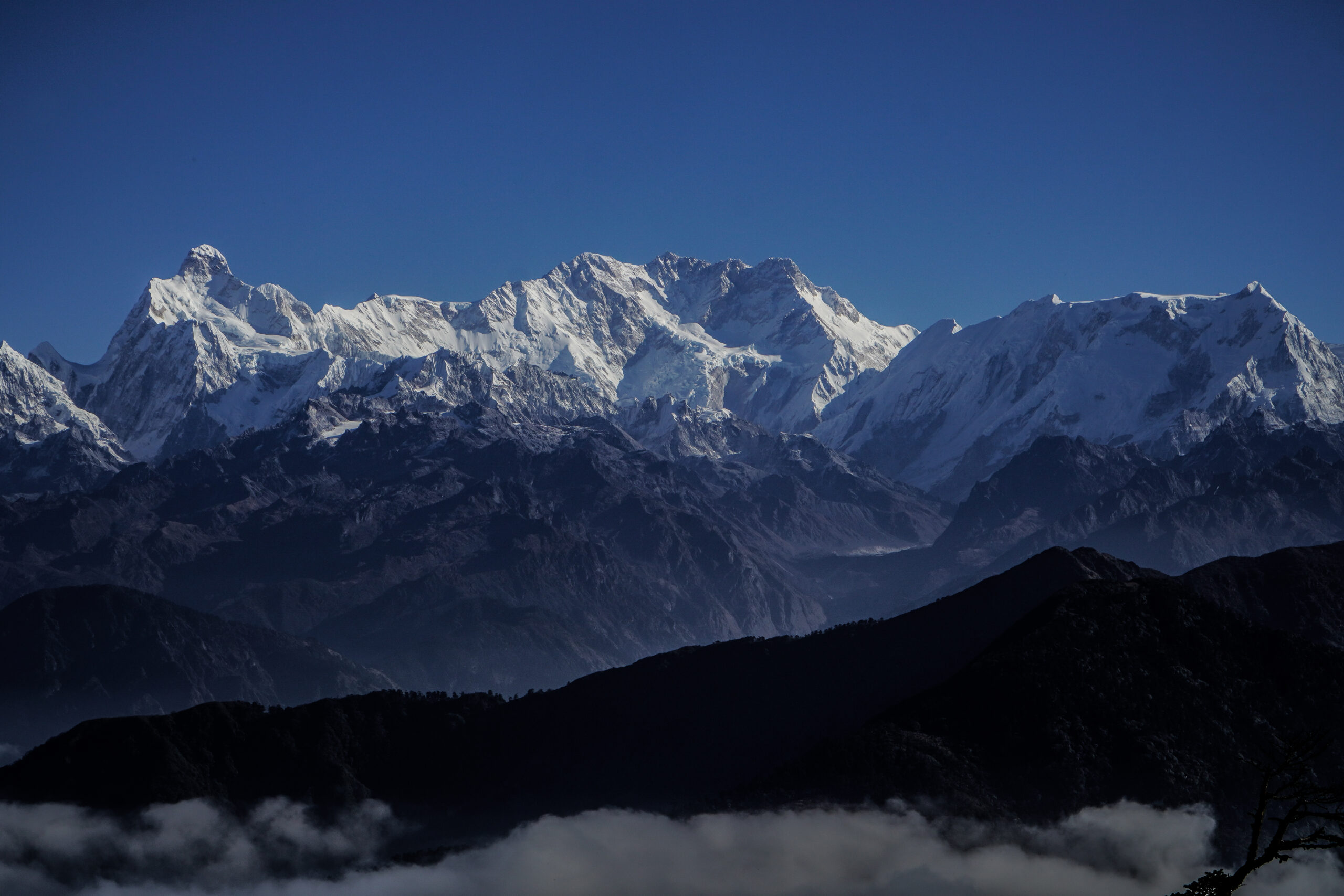 Kanchenjunga Circuit trek photo placeholder — replace with a trek photo, 800×600